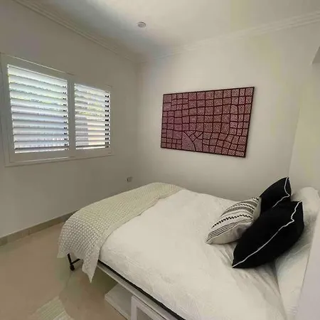 Private, Modern & Luxurious Granny Flat Apartment Regents Park Exterior photo