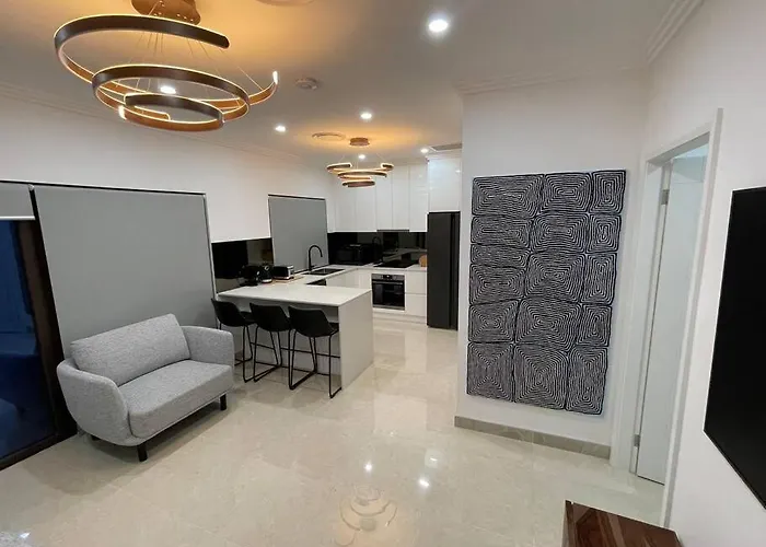 Private, Modern & Luxurious Granny Flat