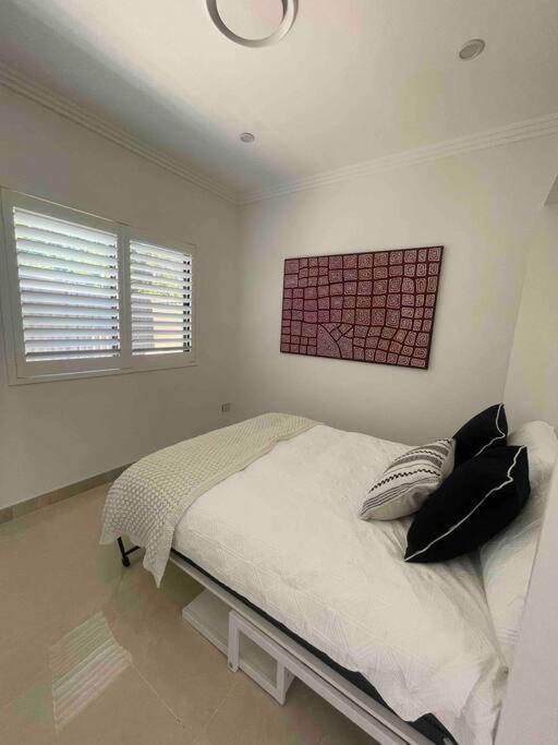 Apartment Private, Modern & Luxurious Granny Flat Regents Park